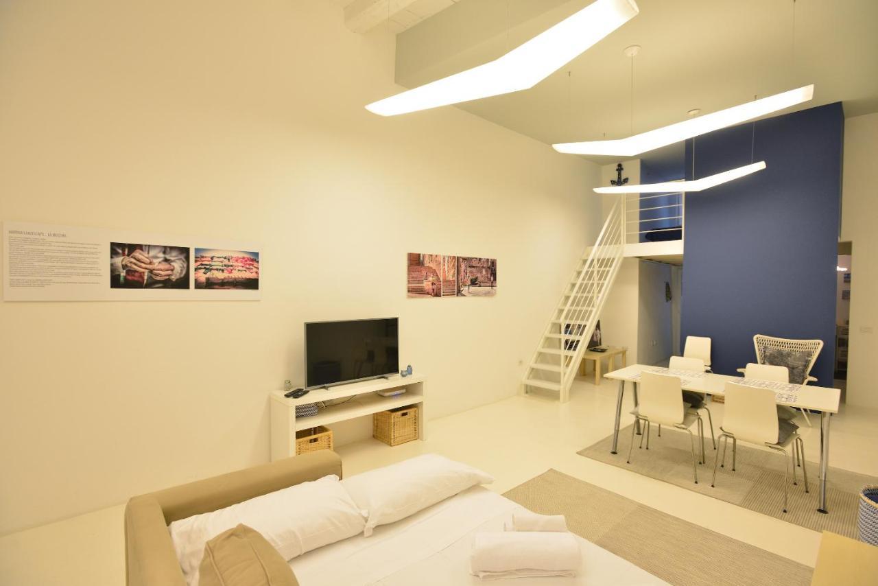 Izzhome Loft 84 Cagliari Ngoại thất bức ảnh